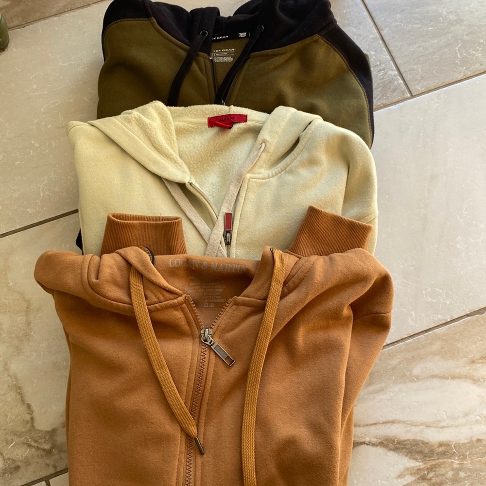 Men size large hooded sweatshirts